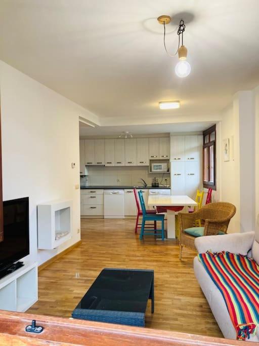 Bonito Apartamento En Ezcaray Azarrulla ภายนอก รูปภาพ